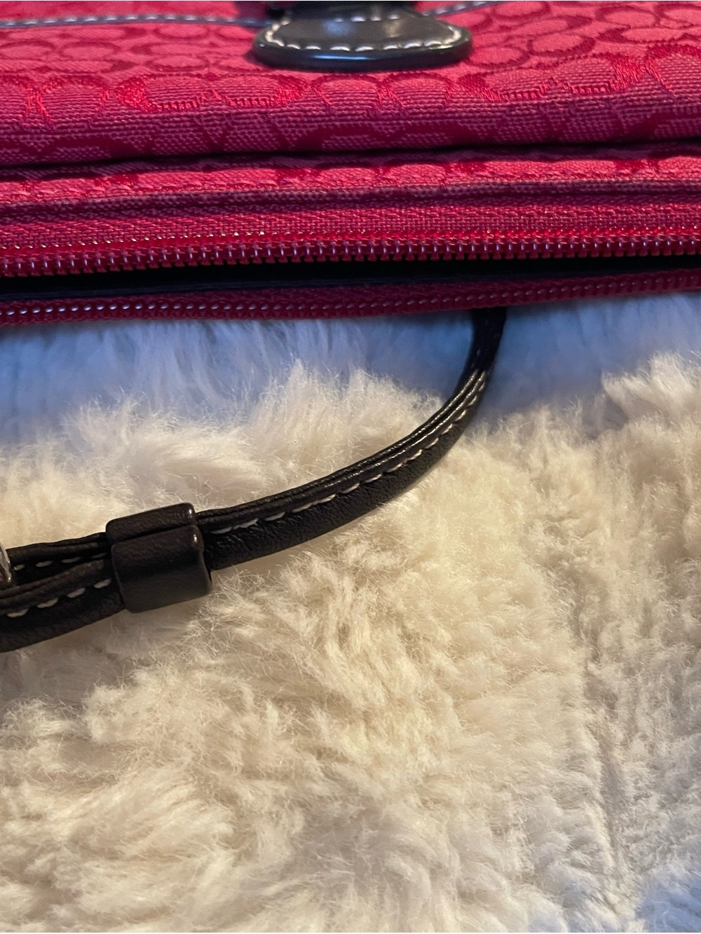 Coach Y2K Red Signature Canvas Wristlet with Black Leather Trim - Picture 5 of 7